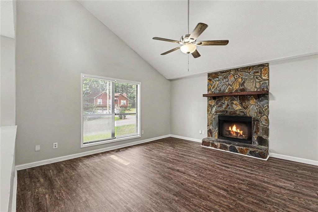 6085 Cowan Mill Road Property Photo 4