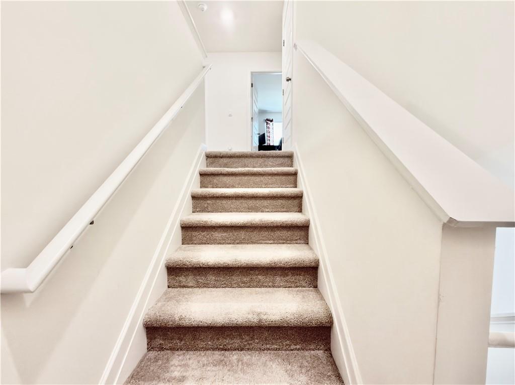 111 Hampton Circle Property Photo 19
