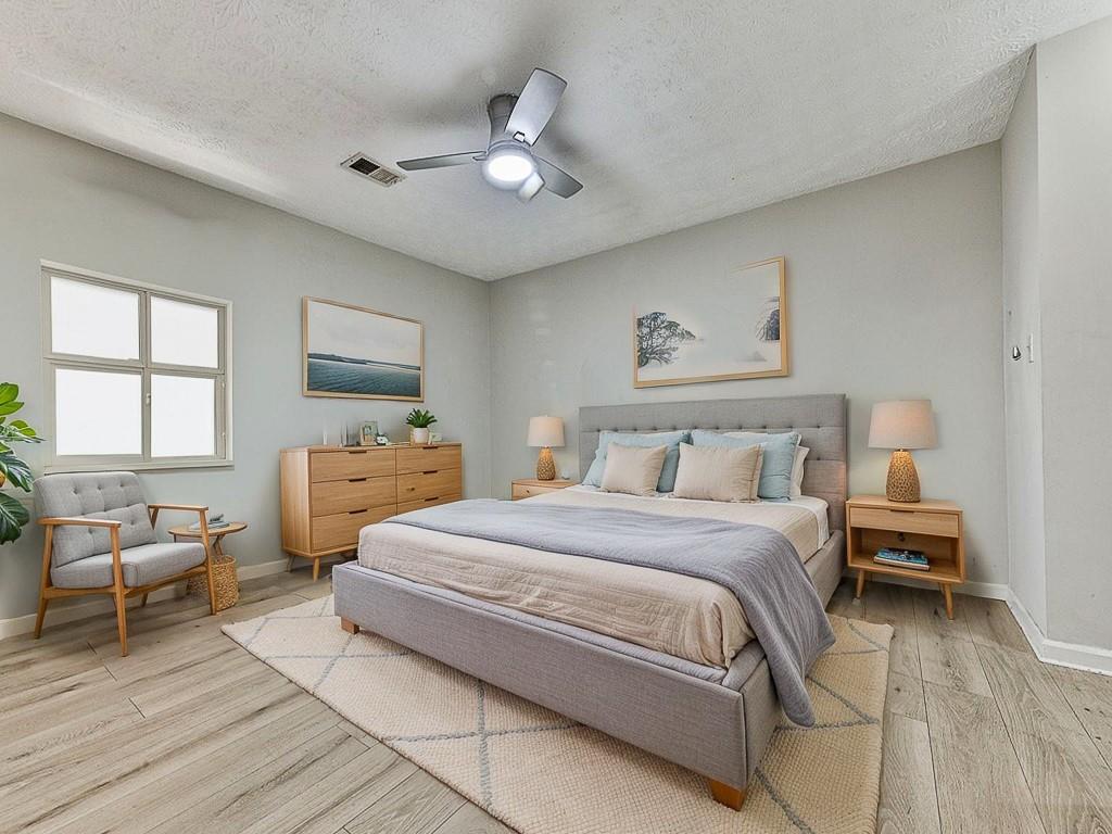 1918 Cornell Way Property Photo 14
