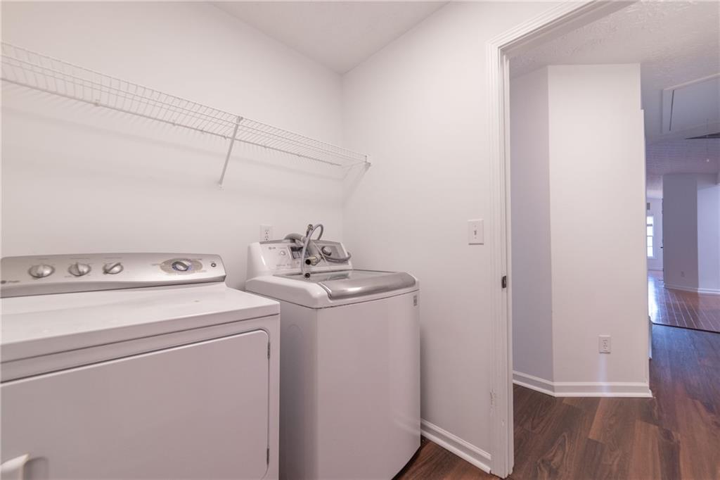 1784 Cedar Walk Lane Property Photo 48