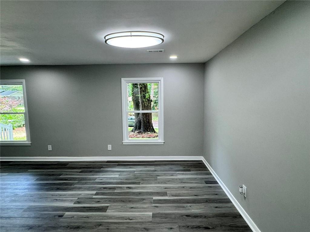 1508 Vancouver Drive Property Photo 7