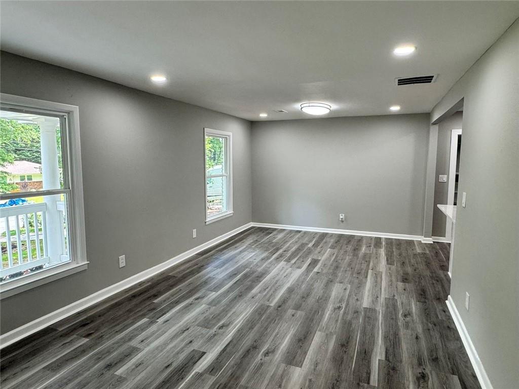1508 Vancouver Drive Property Photo 8