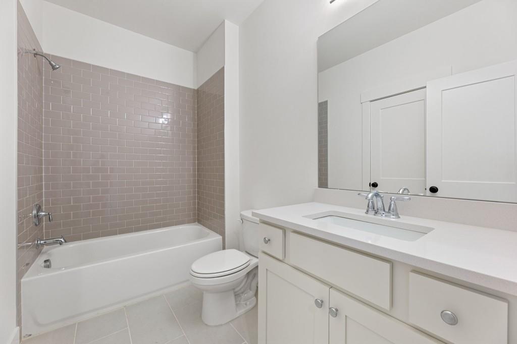 3420 Hillshire Drive Property Photo 21