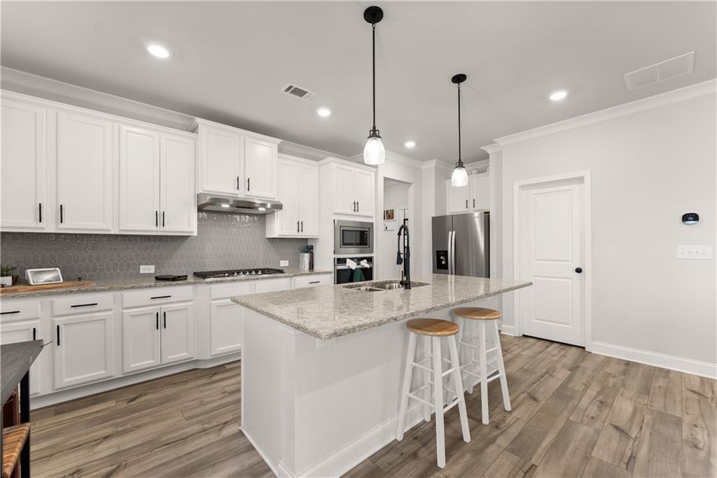 30 Brant Circle Property Photo 10
