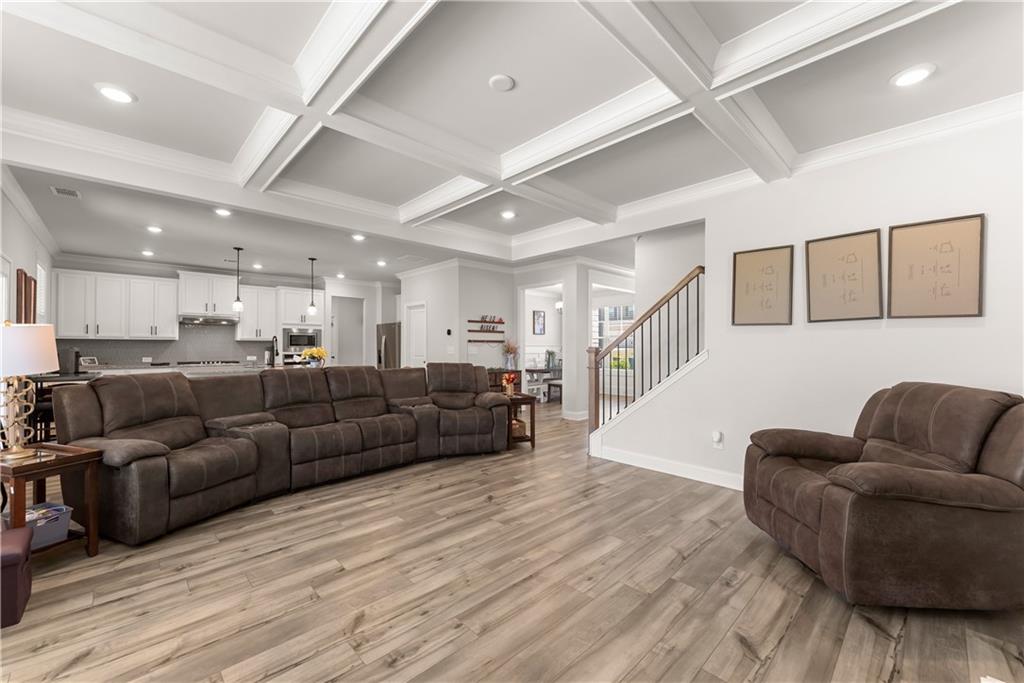 30 Brant Circle Property Photo 19