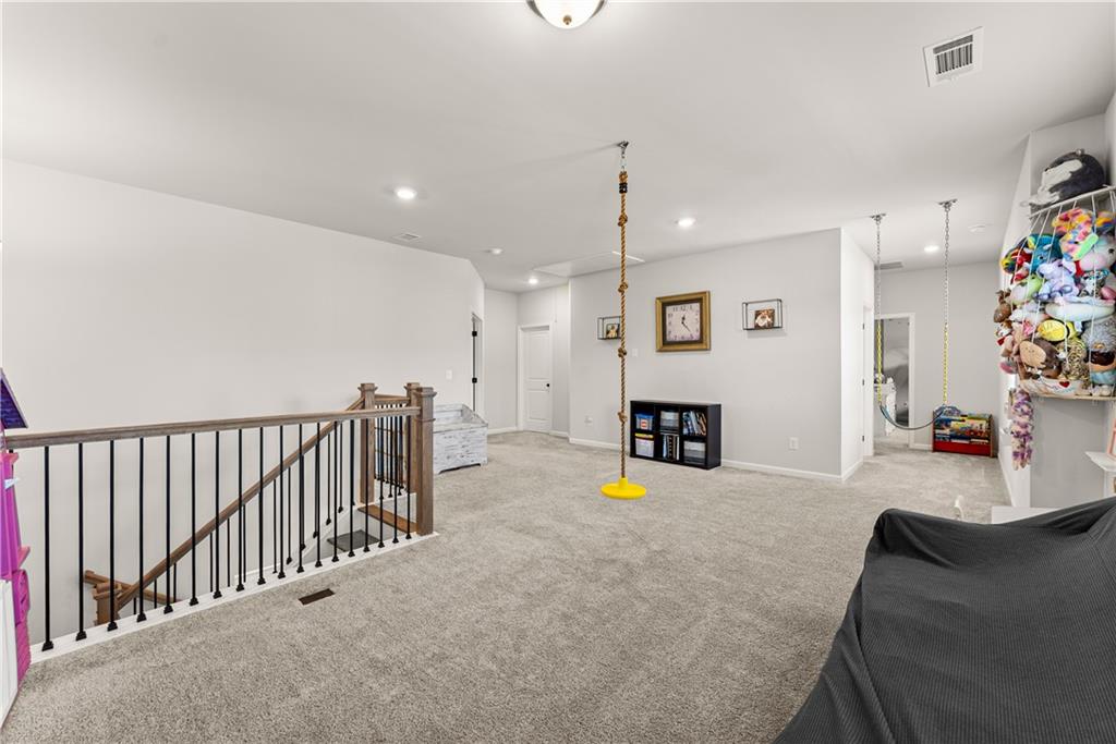 30 Brant Circle Property Photo 34
