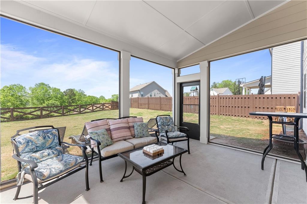 30 Brant Circle Property Photo 43