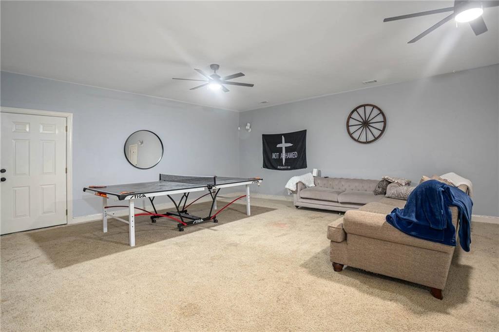 3627 E Hall Road Property Photo 32