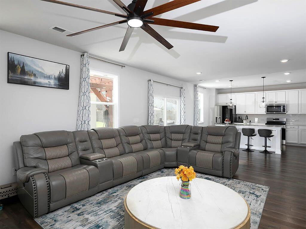 31 Dew Drop Lane Property Photo 2