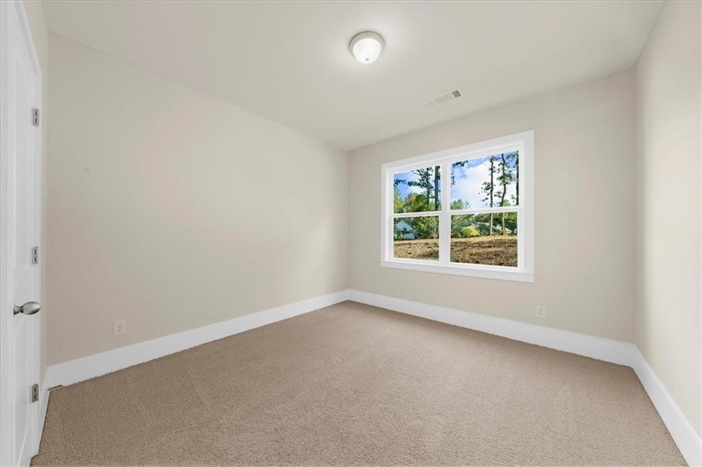 5582 Overview Drive Property Photo 13