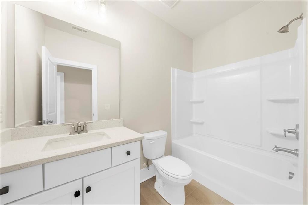 5582 Overview Drive Property Photo 14