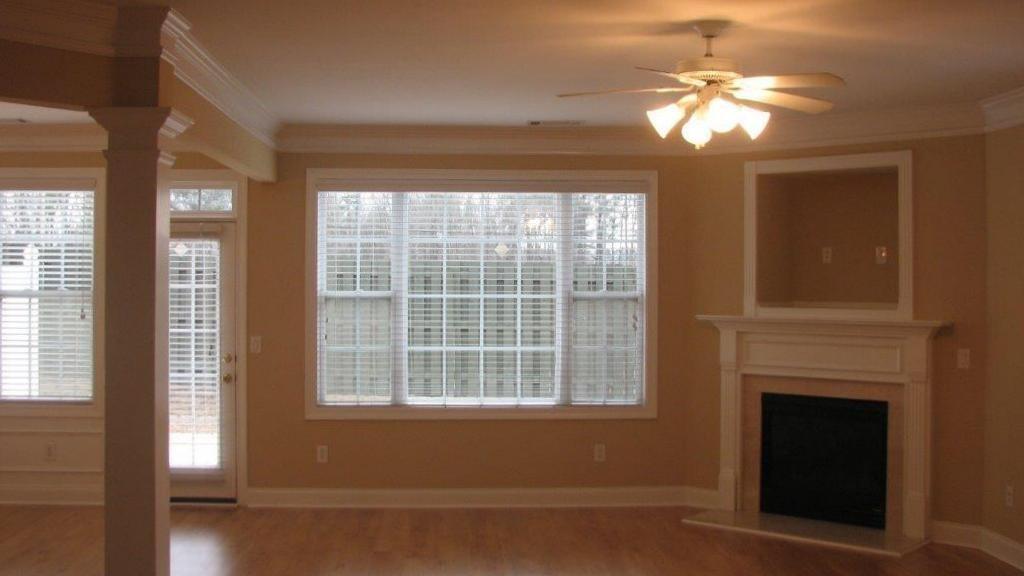 2658 Gadsen Walk Property Photo 7