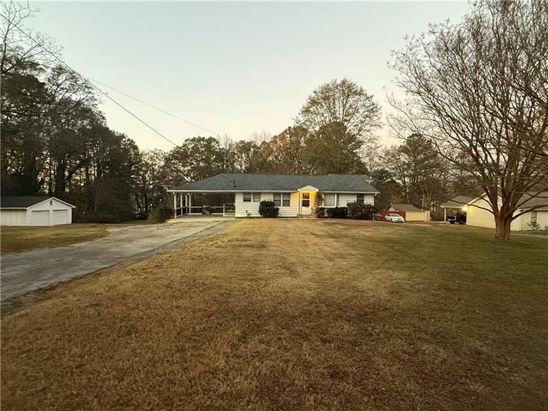498 Ridge Avenue Sw Property Photo 2