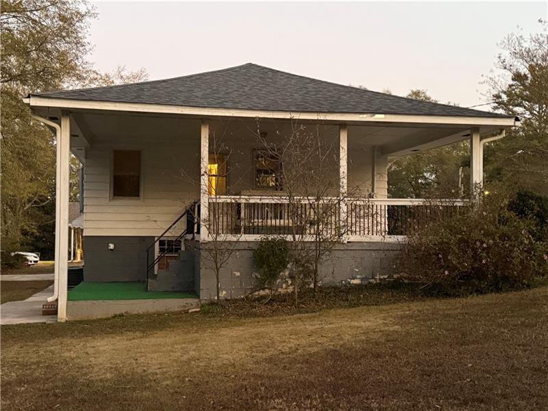 498 Ridge Avenue Sw Property Photo 5