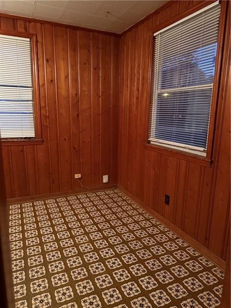 498 Ridge Avenue Sw Property Photo 12