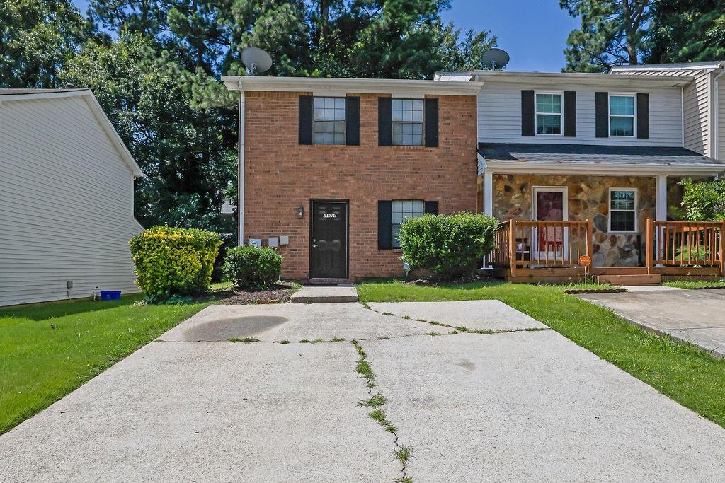 1424 Springleaf Circle Se Property Photo 1