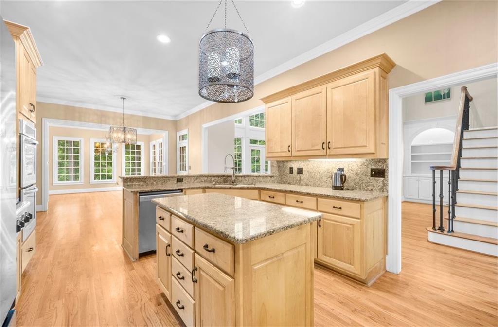4556 Allen Park Path Property Photo 17