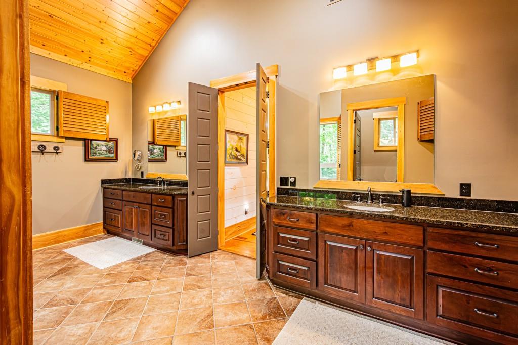 190 Still Road Property Photo 32