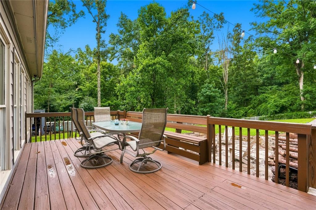 421 Eagle Ridge Trail Property Photo 26
