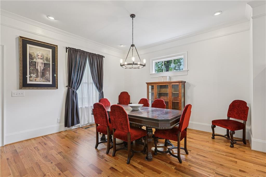 2875 Joyce Avenue Property Photo 14
