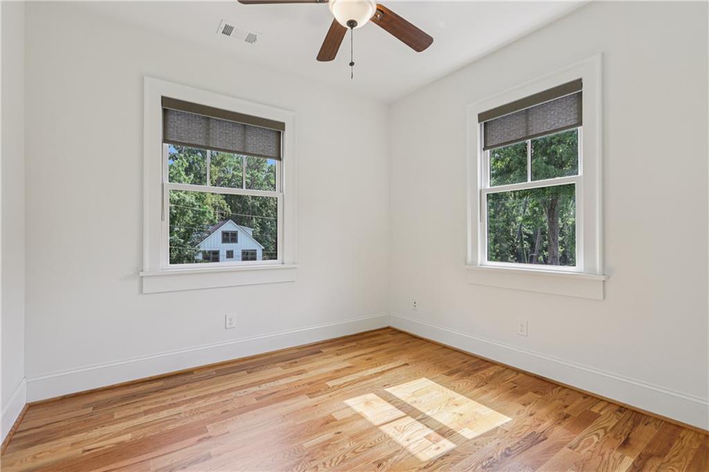 2875 Joyce Avenue Property Photo 28