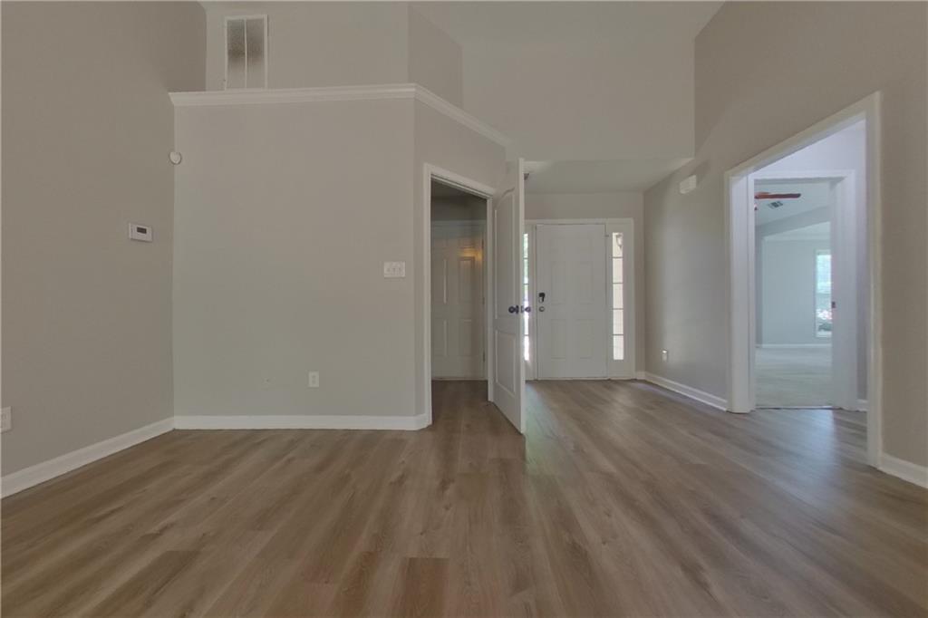 7794163 Property Photo 2