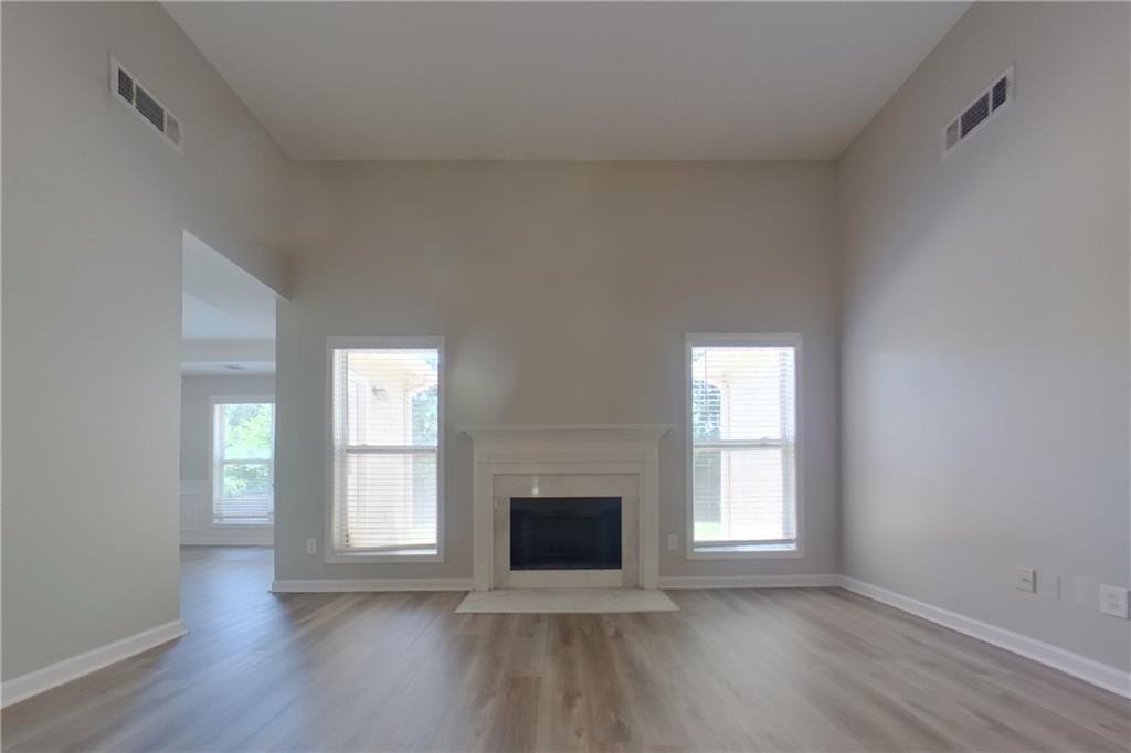 7794163 Property Photo 3