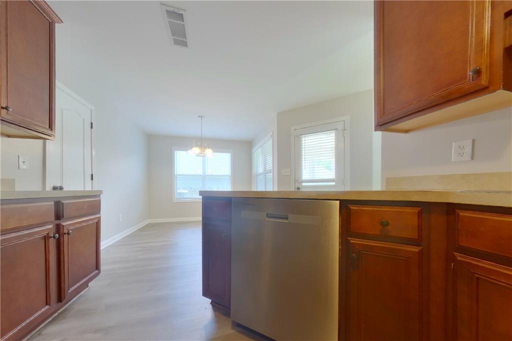 7794163 Property Photo 7