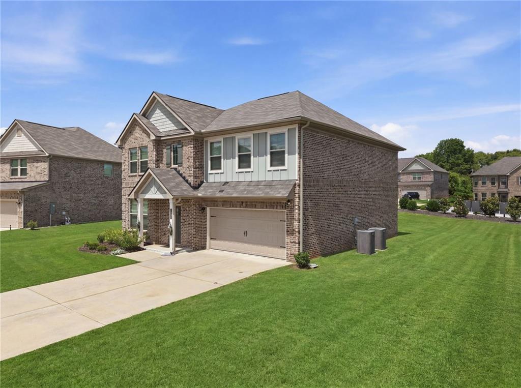 417 Sawmill Trace Property Photo 4