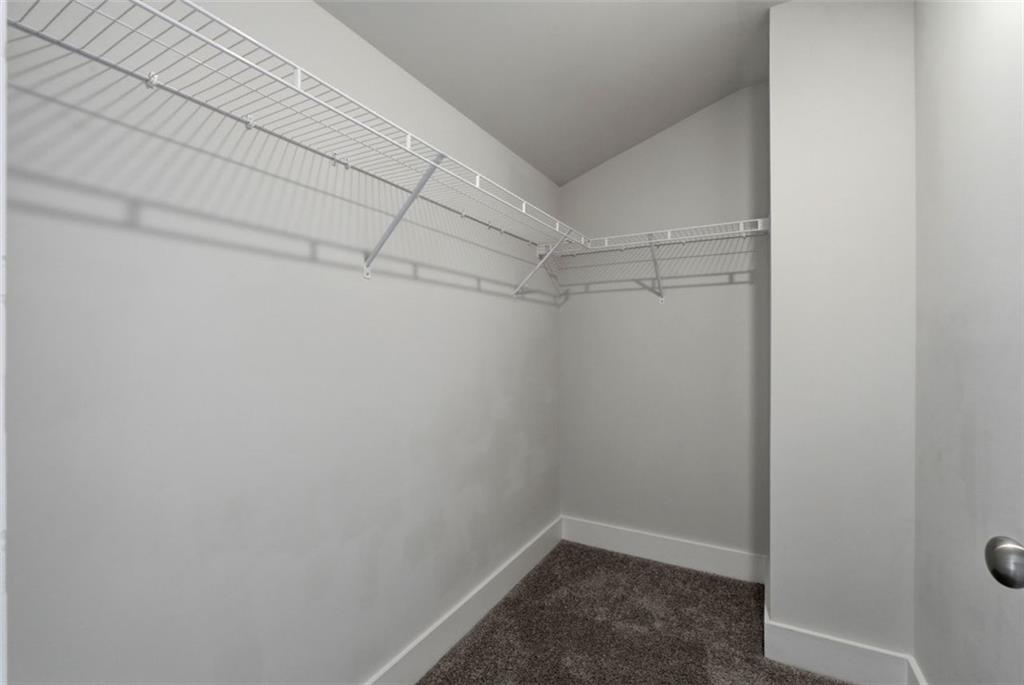 111 Crestbrook Way Property Photo 22