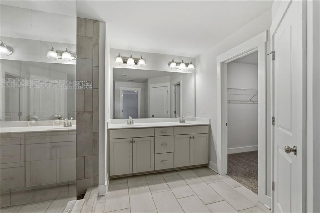 111 Crestbrook Way Property Photo 30