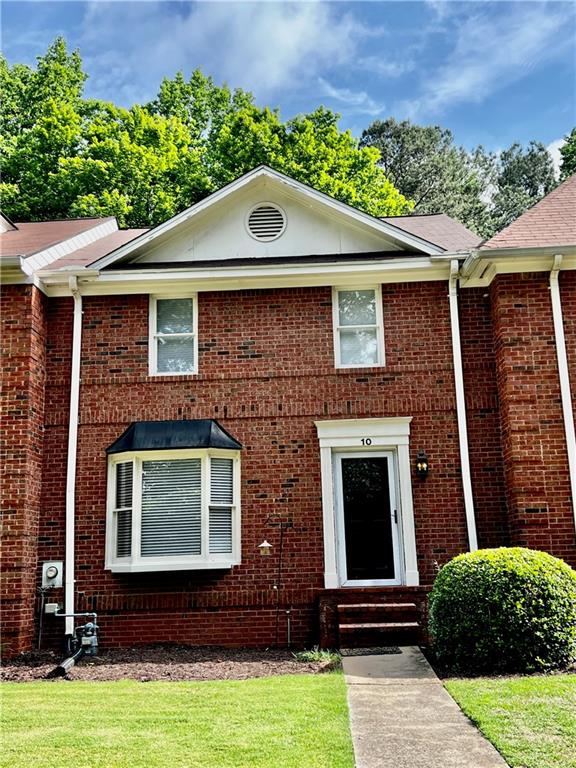 10 Huntington Place Drive Property Photo 1