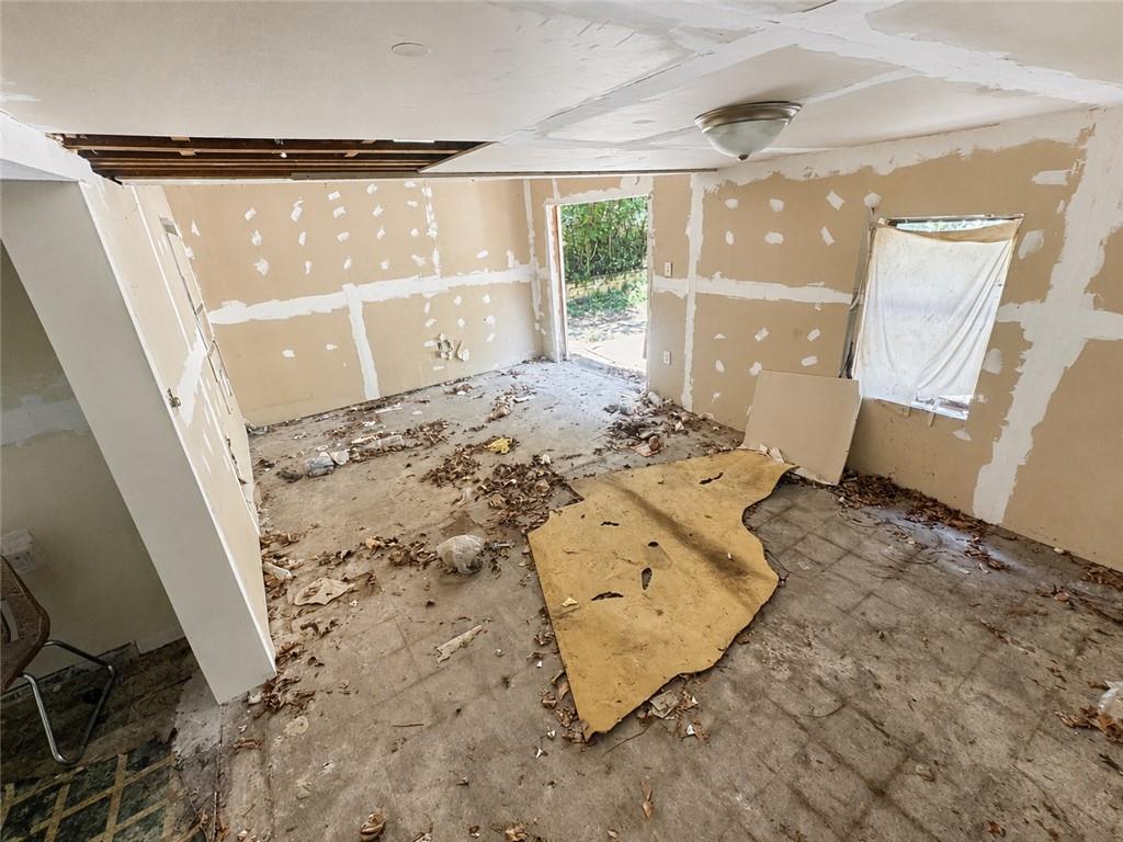 310 Edwards Avenue Property Photo 11