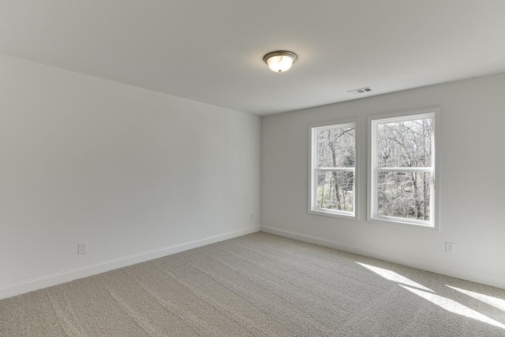 1003 Lakeview Property Photo 22