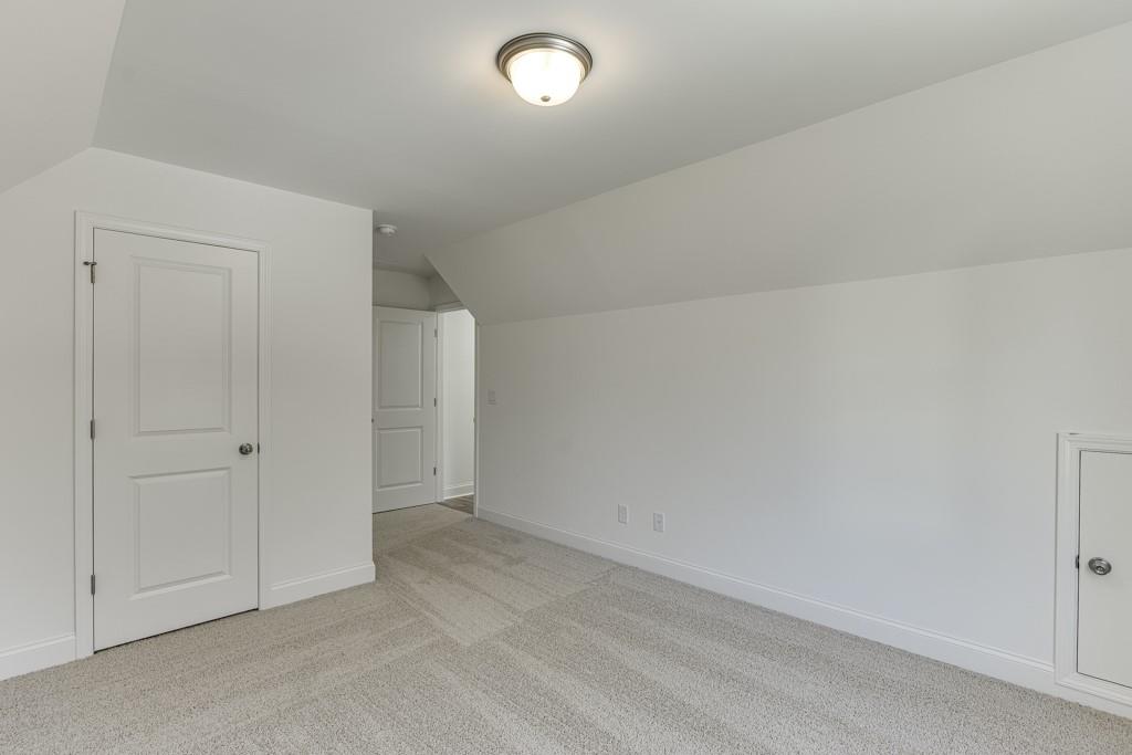 1003 Lakeview Property Photo 30