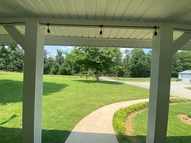 4264 Highway 105 Property Photo 7