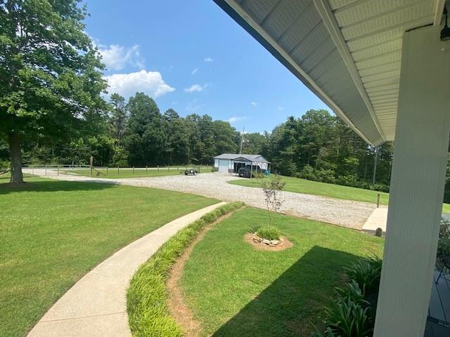 4264 Highway 105 Property Photo 8