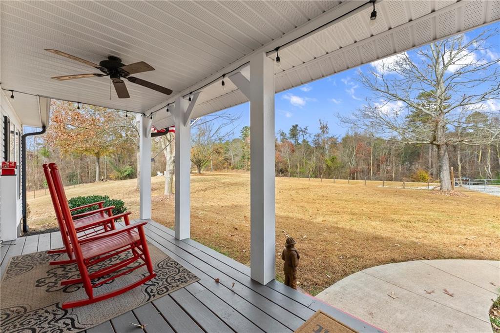 4264 Highway 105 Property Photo 10