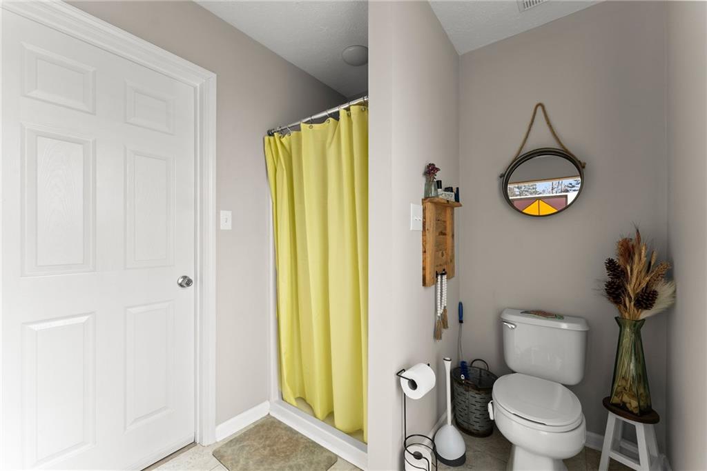 4264 Highway 105 Property Photo 18
