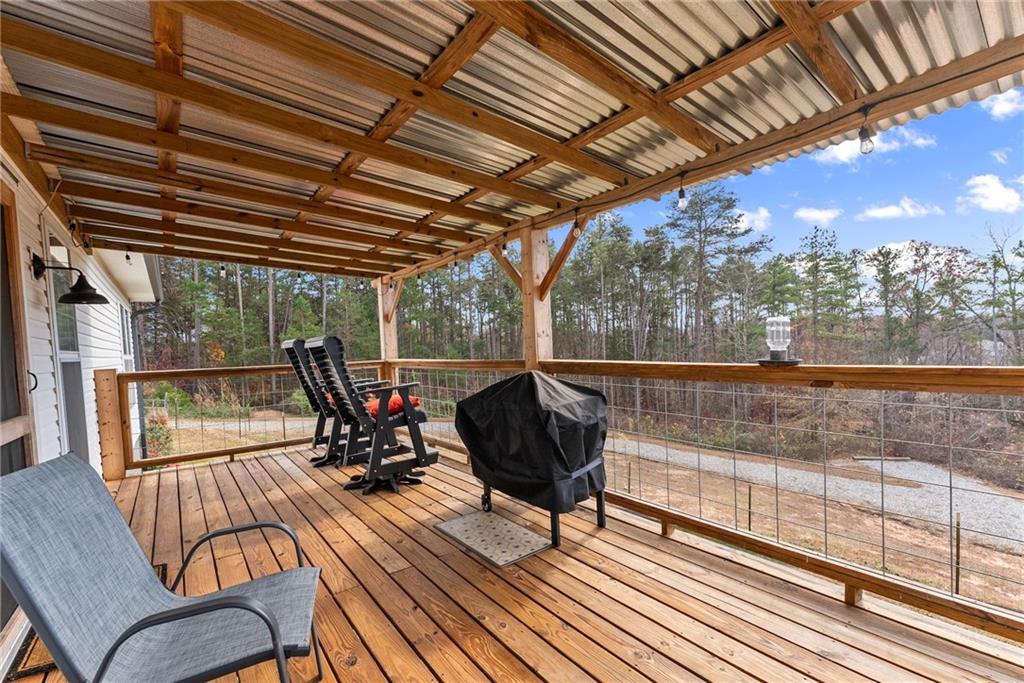4264 Highway 105 Property Photo 24