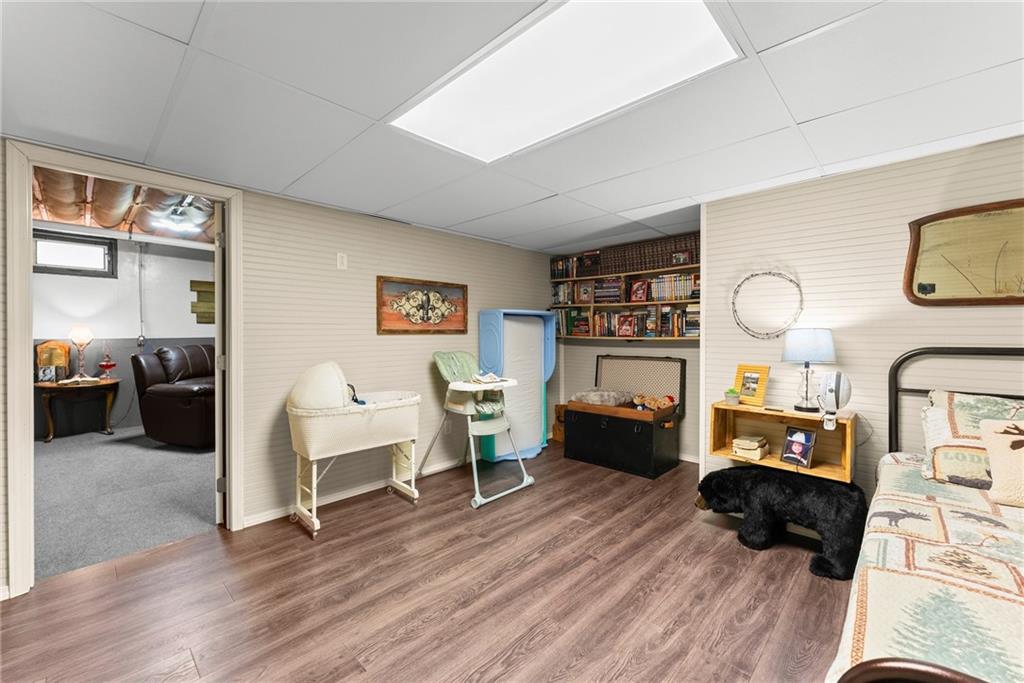 4264 Highway 105 Property Photo 39
