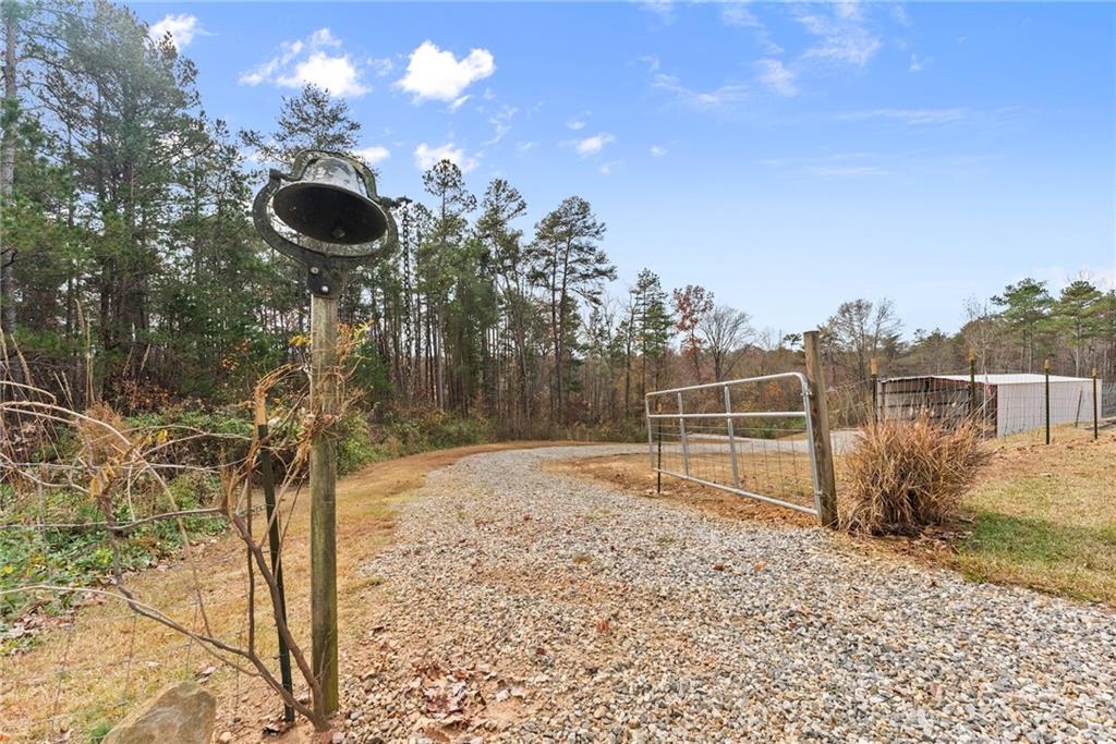 4264 Highway 105 Property Photo 47
