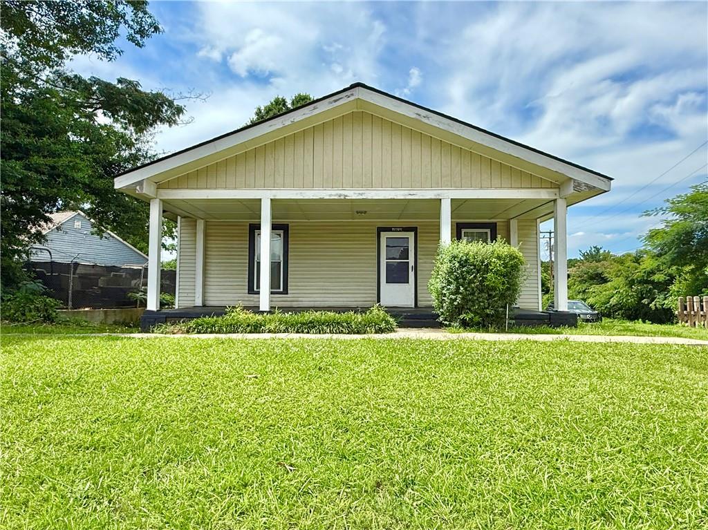 3095 Washington Road Property Photo 1