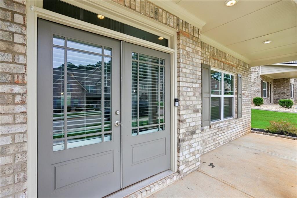 525 Gregs Place Property Photo 4