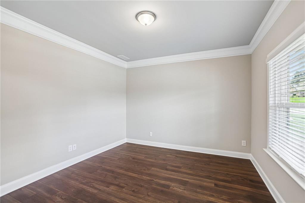 525 Gregs Place Property Photo 7