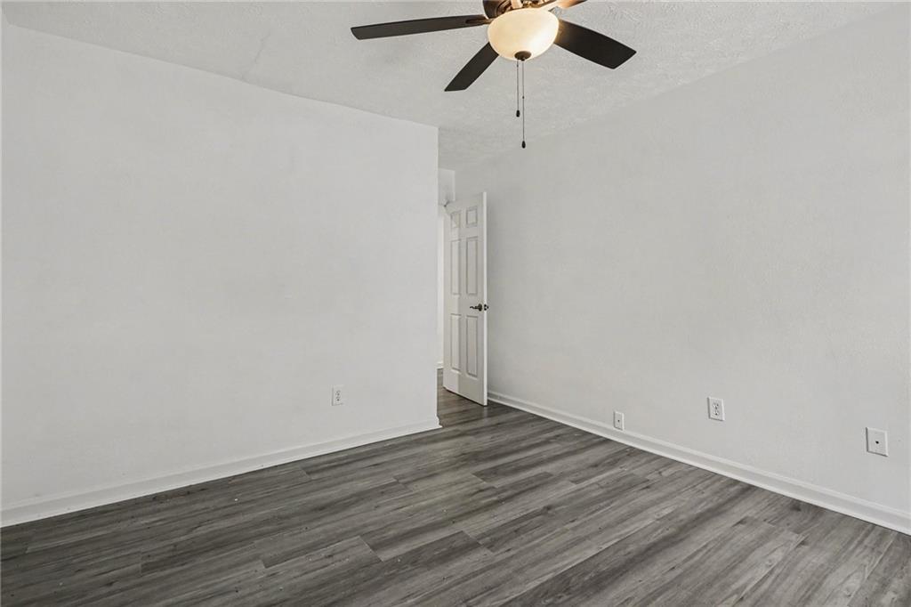 1373 Fairfield Drive Sw Property Photo 11