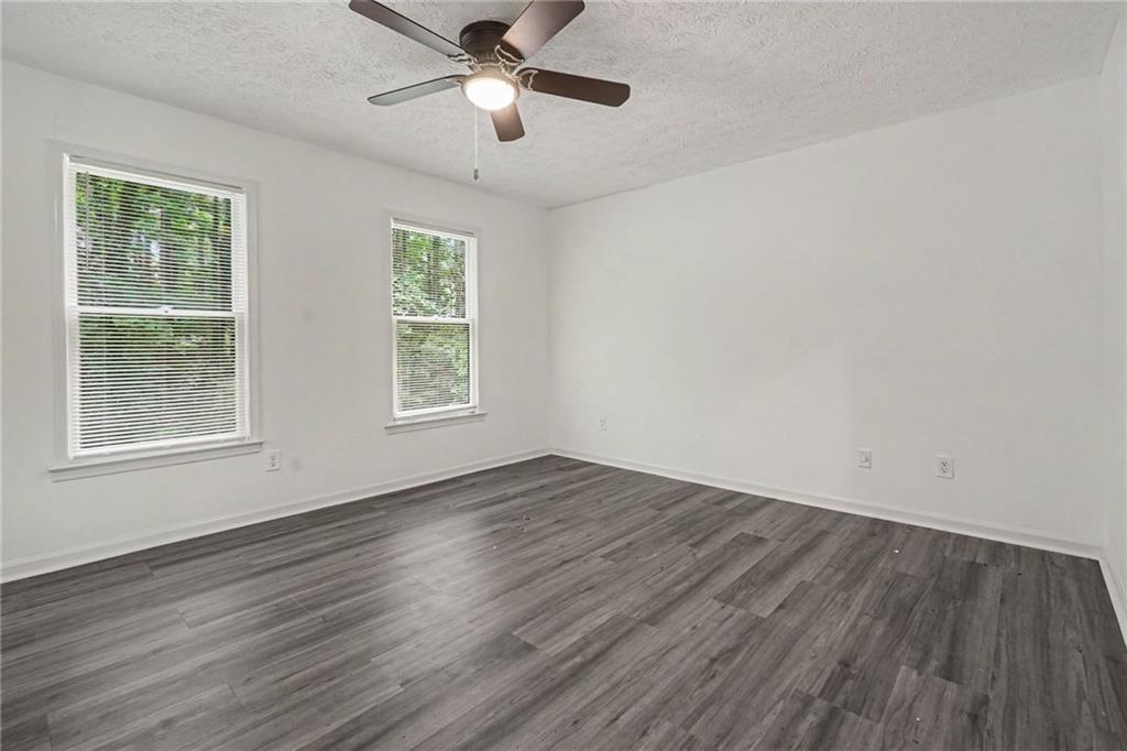 1373 Fairfield Drive Sw Property Photo 13