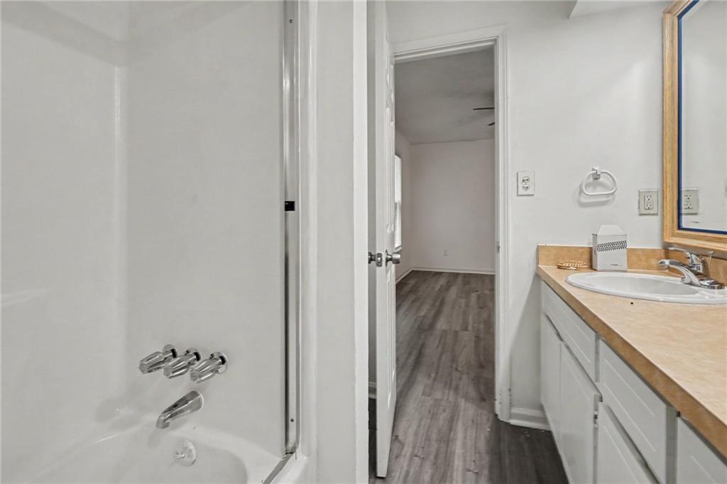 1373 Fairfield Drive Sw Property Photo 14
