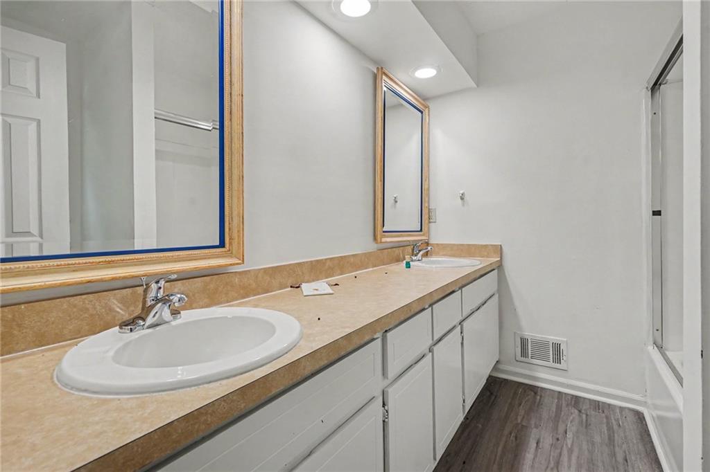 1373 Fairfield Drive Sw Property Photo 15