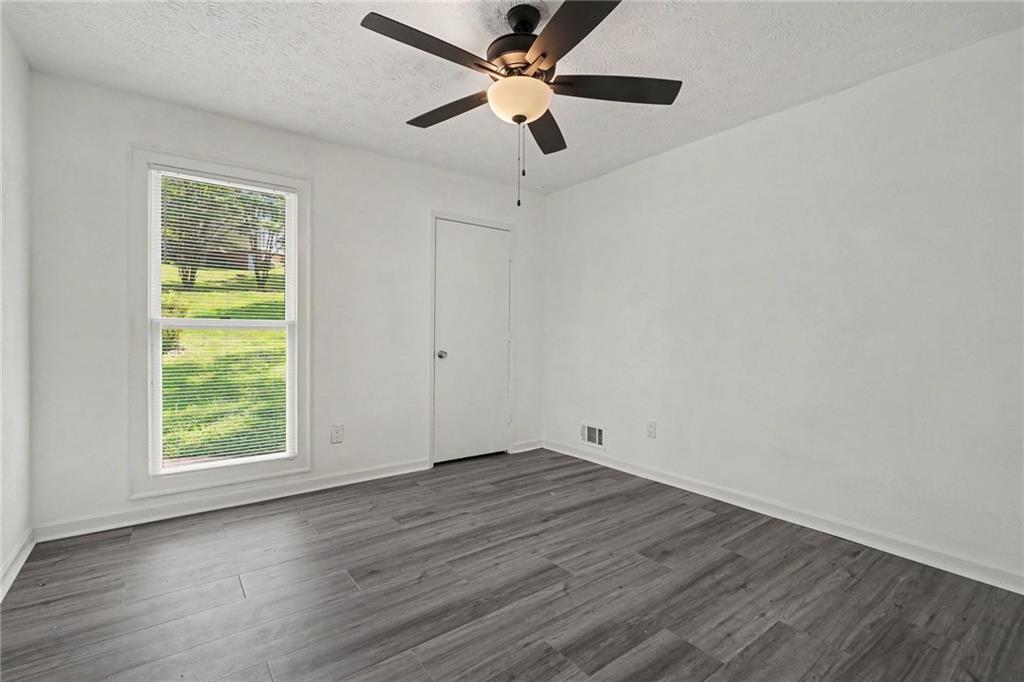 1373 Fairfield Drive Sw Property Photo 17